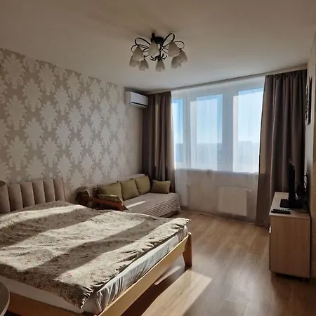 Видовые Апартаменты Kyiv Exterior photo